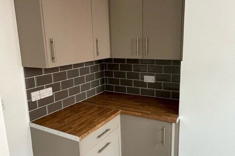 New kitchen